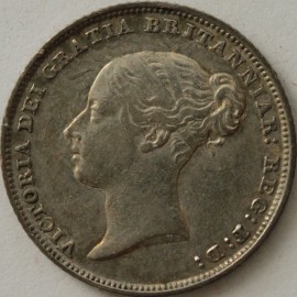 SIXPENCES 1844  VICTORIA SMALL 44 GVF