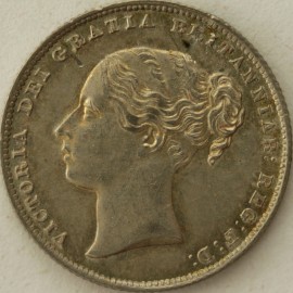 SHILLINGS 1864  VICTORIA DIE NO 4 SCRATCHES ON OBVERSE GEF LUS.
