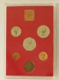 ENGLISH PROOF SETS 1973  Elizabeth II 1/2 P TO 50P (6 Coins) 100,000 FDC*