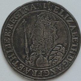 ELIZABETH I 1601  ELIZABETH I HALFCROWN. 7th issue. Crowned bust holding sceptre. MM 1.  VF