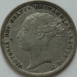 SIXPENCES 1886  VICTORIA  GVF