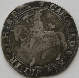 CHARLES I 1625 -1626 CHARLES I CROWN TOWER MINT UNDER KING FIRST HORSEMAN TYPE 1A HORSE WITH PLUME ON HEAD AND CRUPPER REVERSE SQUARED TOPPED SHIELD MM CROSS CALVARY GF/NVF