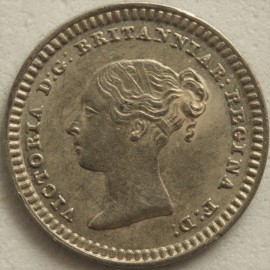 SILVER THREEHALFPENCE 1842  VICTORIA SCARCE UNC LUS