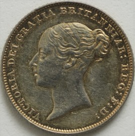 SIXPENCES 1850  VICTORIA VERY SCARCE GEF