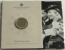 TWO POUNDS 2022  ELIZABETH II DAME VERA LYNN PACK BU