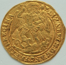 HAMMERED GOLD 1583  ELIZABETH I ANGEL 6TH ISSUE. BEADED INNER CIRCLES. ST.MICHAEL SLAYING THE DRAGON. REVERSE SHIP BEARING SHIELD. CROSS ABOVE E AND ROSE ABOVE. MM BELL  GVF/NEF