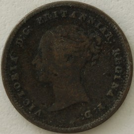 HALF FARTHINGS 1842  VICTORIA VERY SCARCE GF