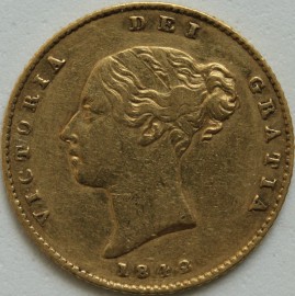 HALF SOVEREIGNS 1842  VICTORIA CLOSED 2 GVF