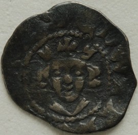 EDWARD I 1272 -1307 EDWARD I FARTHING. CLASS 10 LONG CROSS TYPE. SMALL UGLY FACE.LONDON GF