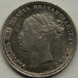 SIXPENCES 1882  VICTORIA VERY RARE GVF