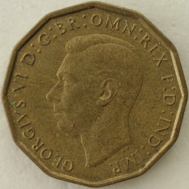 HALFPENCE 1738  GEORGE II V OVER S ON OBVERSE. VERY SCARCE GEF