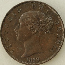 HALFPENCE 1858  VICTORIA 8 OVER 7 GEF