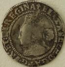 ELIZABETH I 1580  ELIZABETH I THREEPENCE. 5TH ISSUE. LARGER BUST. EAR SHOWS. MM LATIN CROSS GF